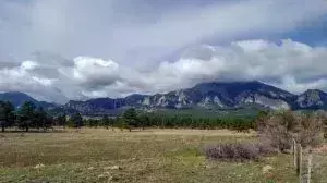 walks in boulder