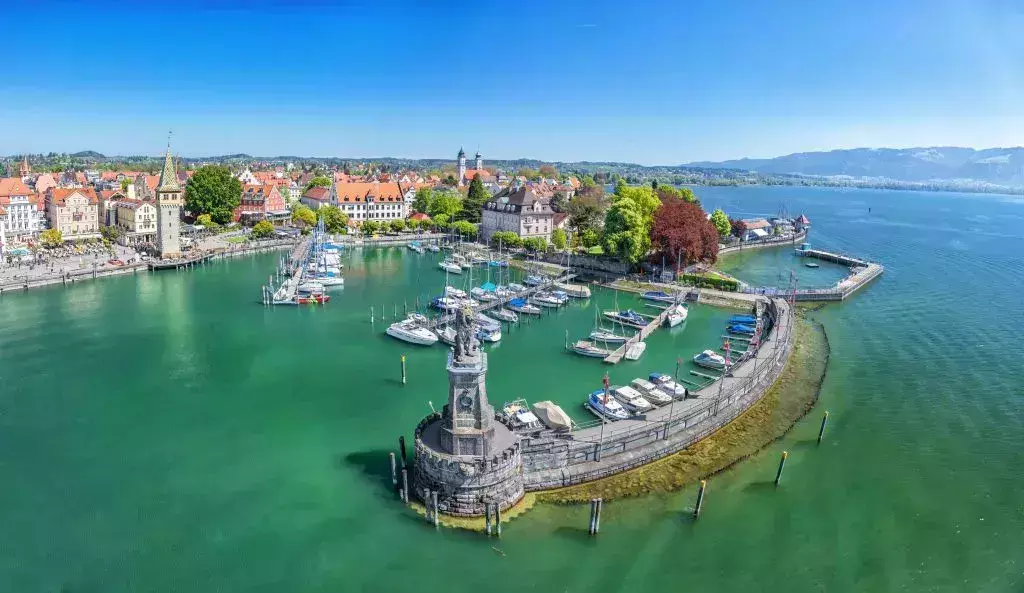 most beautiful lakes switzerland