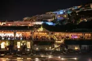 best nightlife in greece