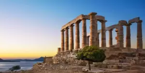 7 Unmissable Things To Do In Athens