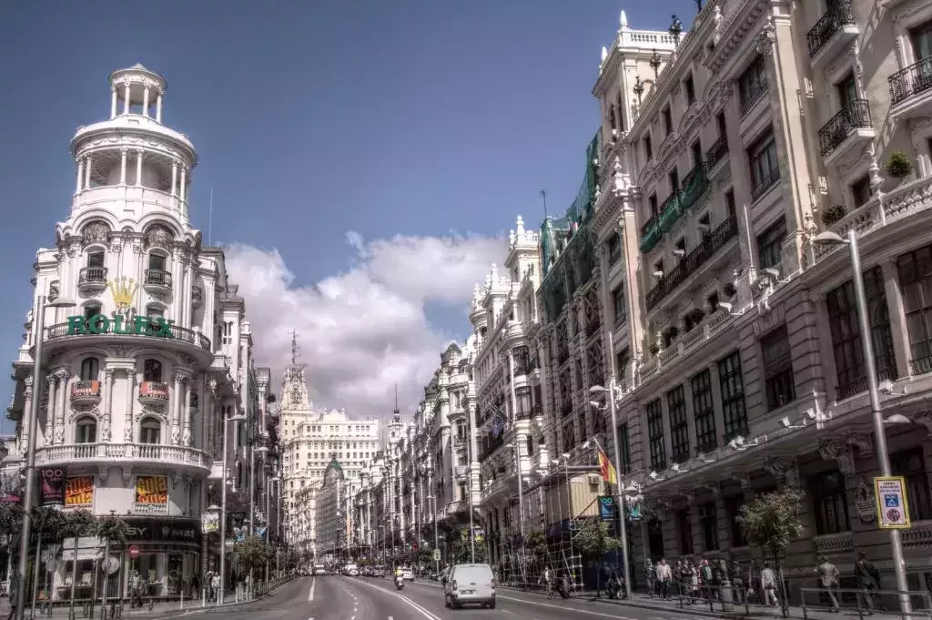 Stroll Along the Gran Via