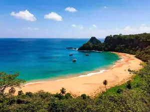 These Paradise Islands Are Reopening To Tourists Who’ve Had COVID-19