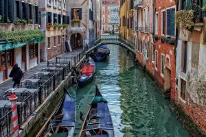 How To Spend 48 Hours In Venice