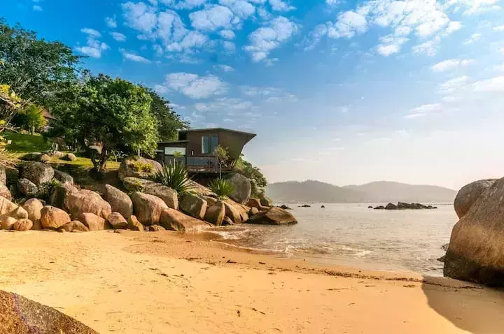 airbnb wishlist