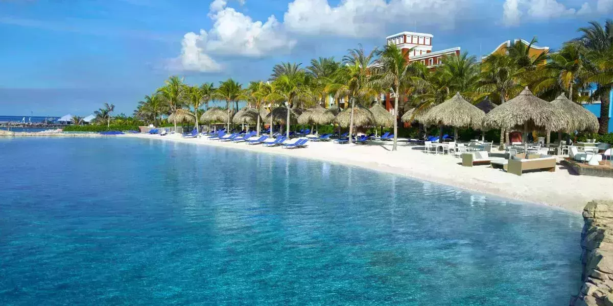 Instagram Curacao
