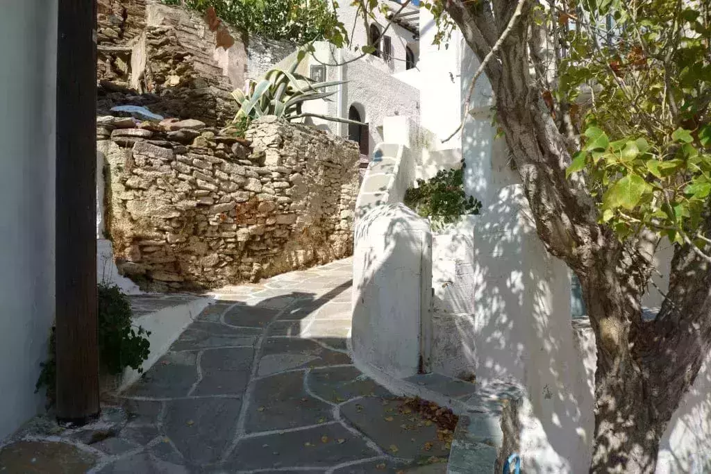 island hopping in greece