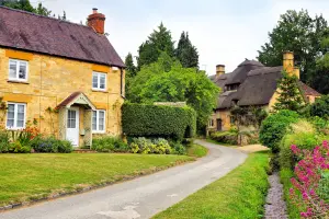 30 Prettiest Villages in the UK