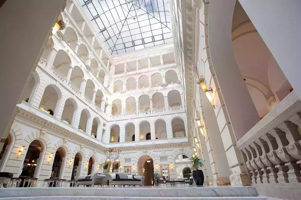 romantic getaways Europe Valentine&amp;amp;#039;s Day