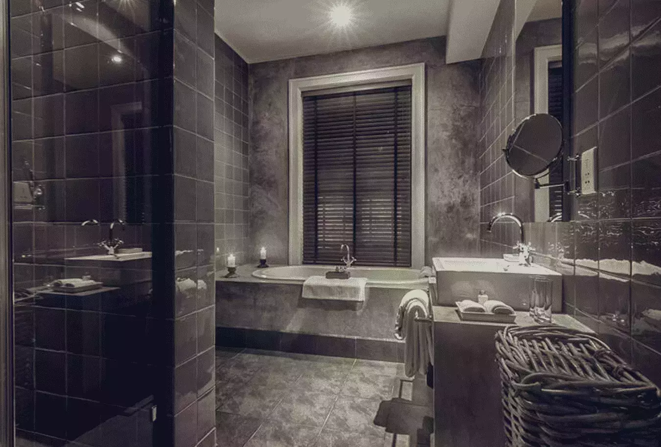 10.5 Hotel bathrooms