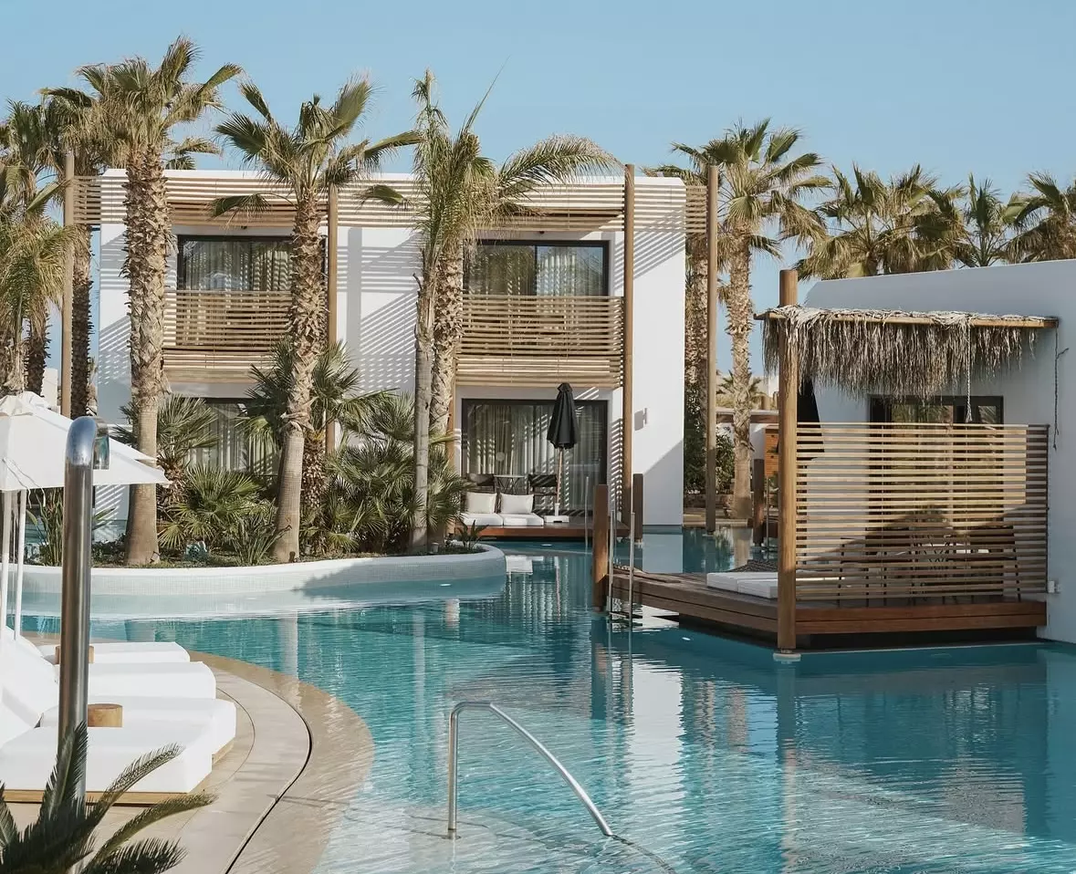 This watery paradise is perfect for sea lovers in Greece.