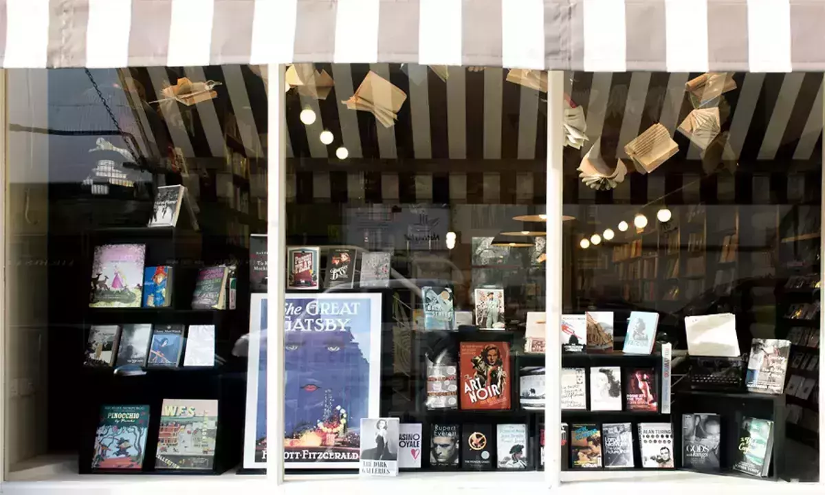 Exterior of Lutyens and Rubinstein Bookshop