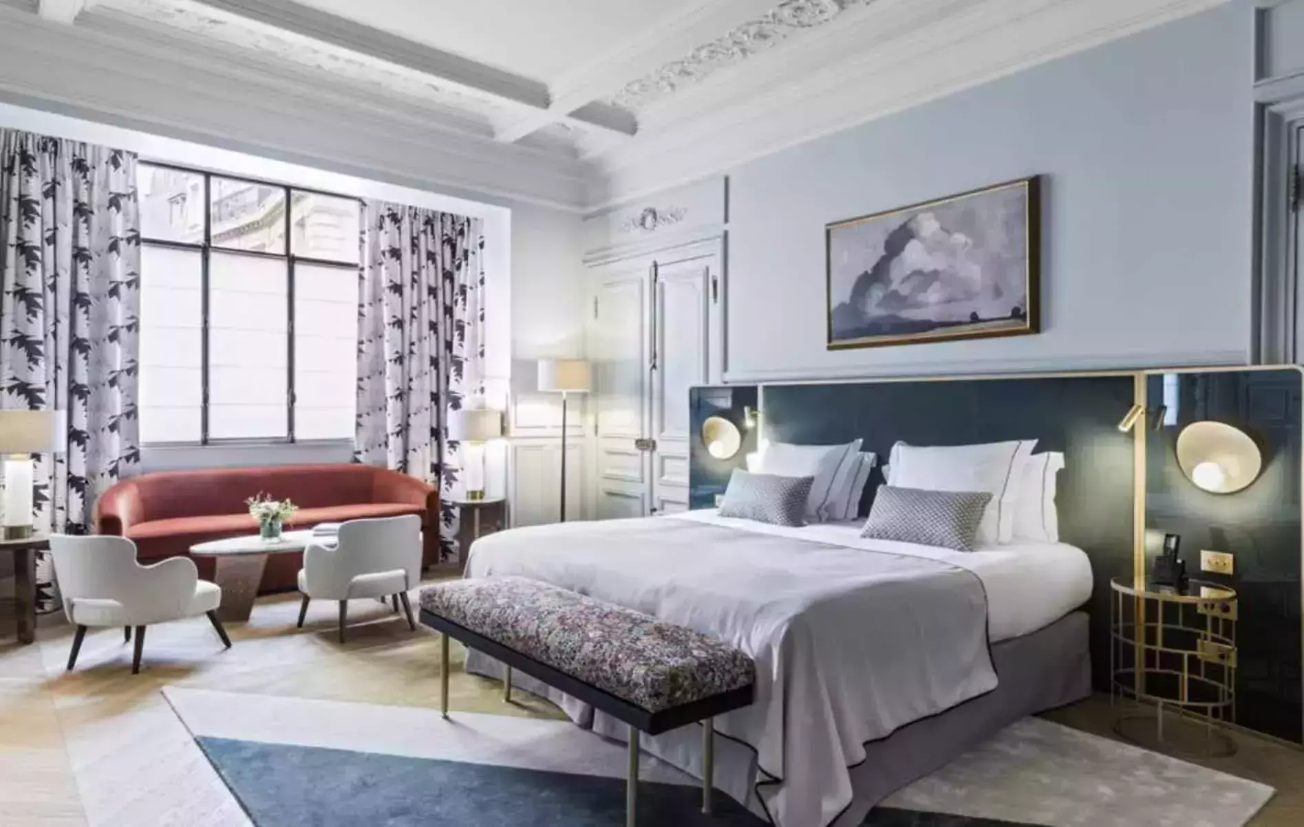 hotels in paris