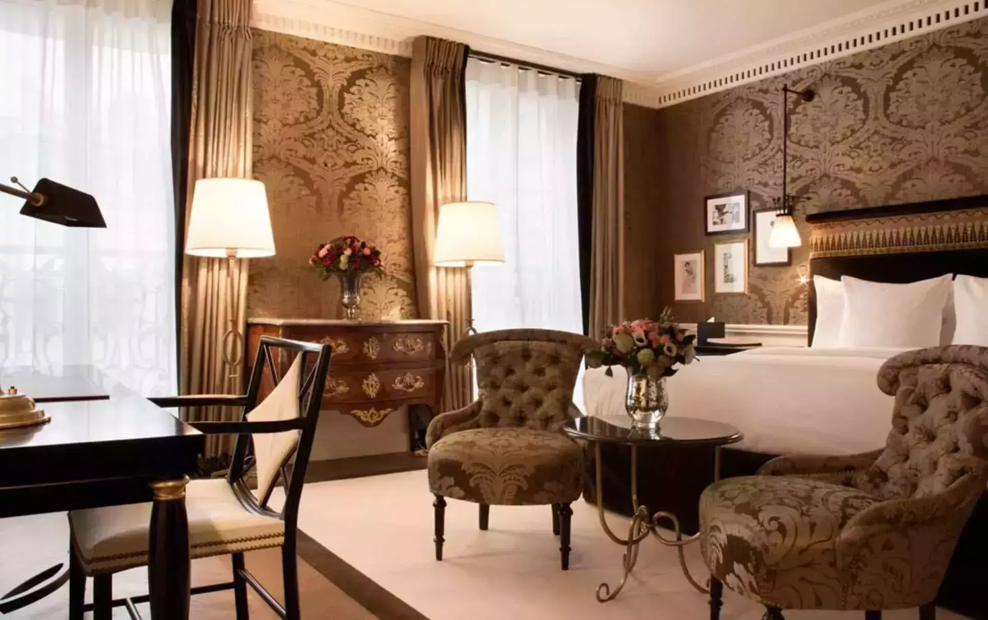 hotels in paris