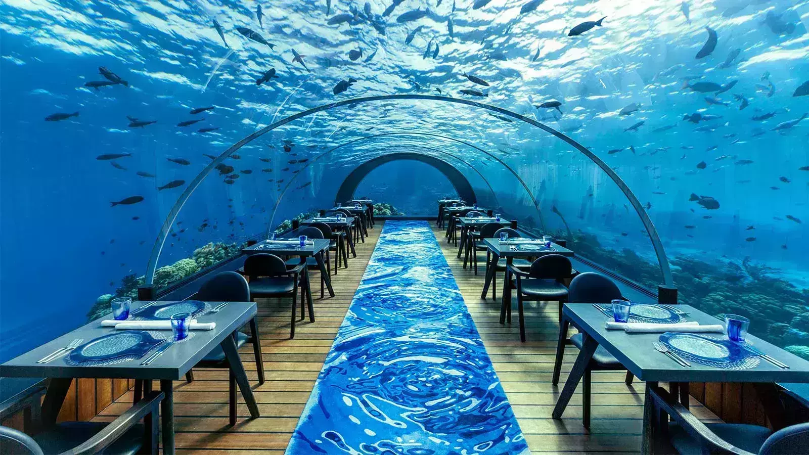 5.8 Undersea Restaurant &amp;amp;amp;amp;ndash; Maldives underwater restaurant