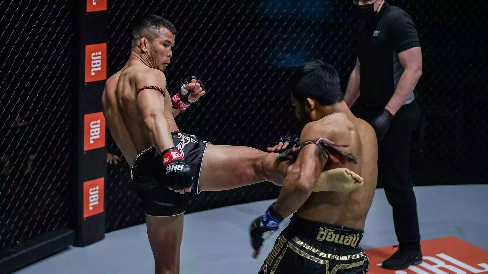 Thai boxing