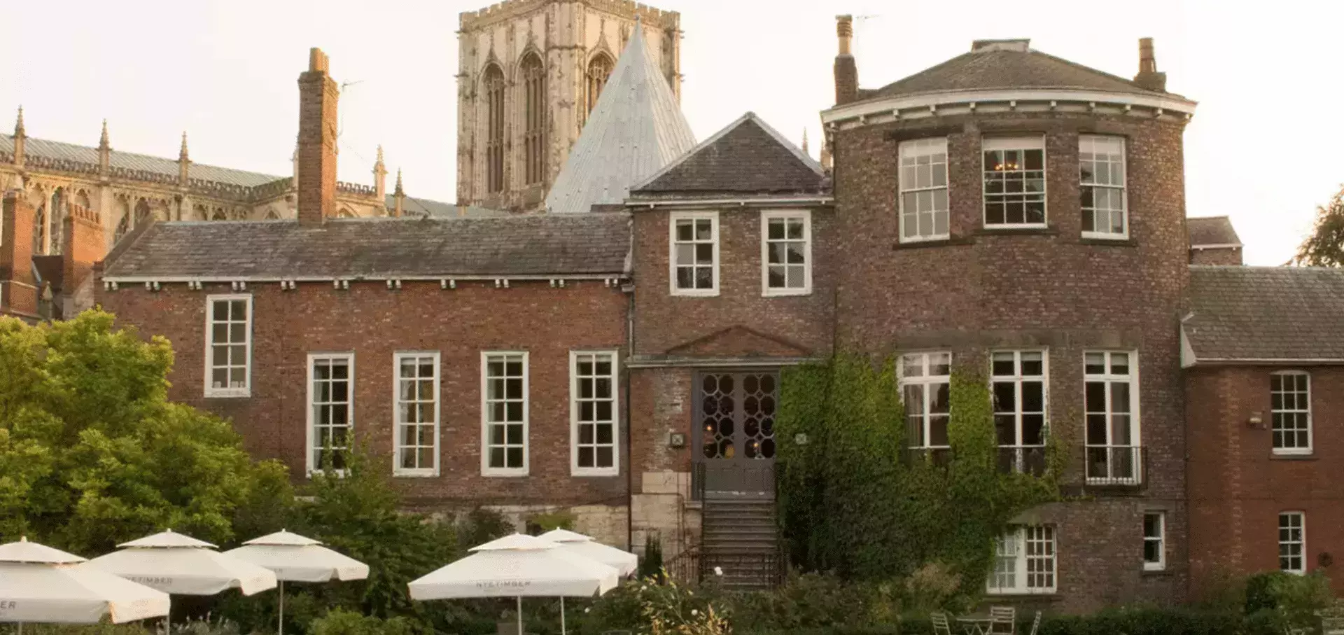 Grays Court Hotel
