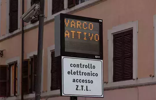 Zonas de Tr&amp;amp;amp;amp;amp;amp;amp;amp;amp;aacute;fico Limitado