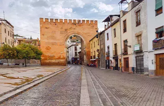 La Puerta de Elvira