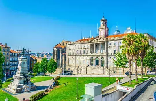 El Palacio Da Bolsa