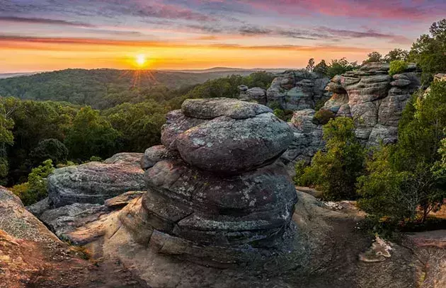 Shawnee Hills Wine Trail, IL