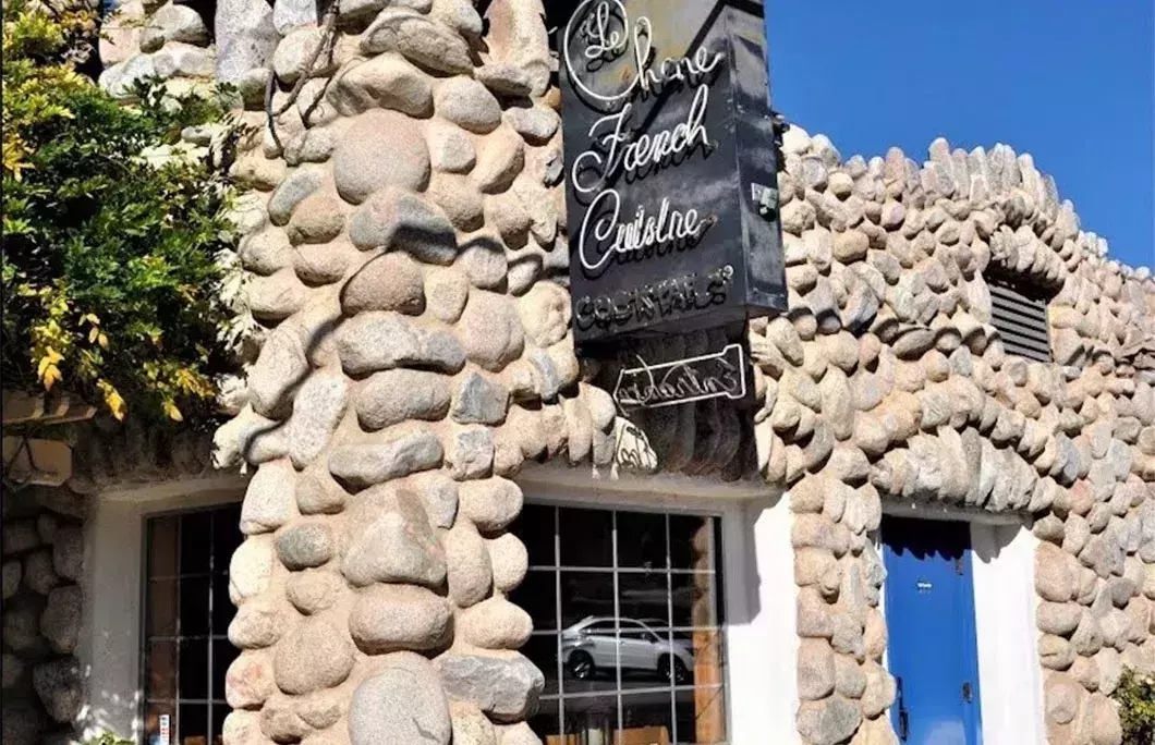 La Chêne, Santa Clarita