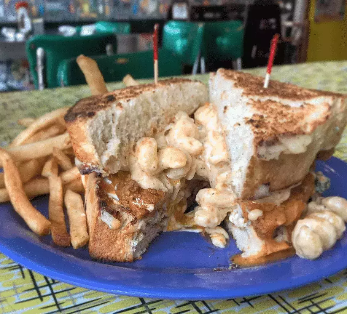 The Friendly Toast Restaurant