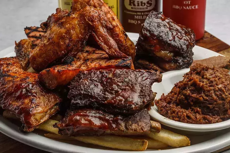 TJ Ribs best barbecue in baton rouge