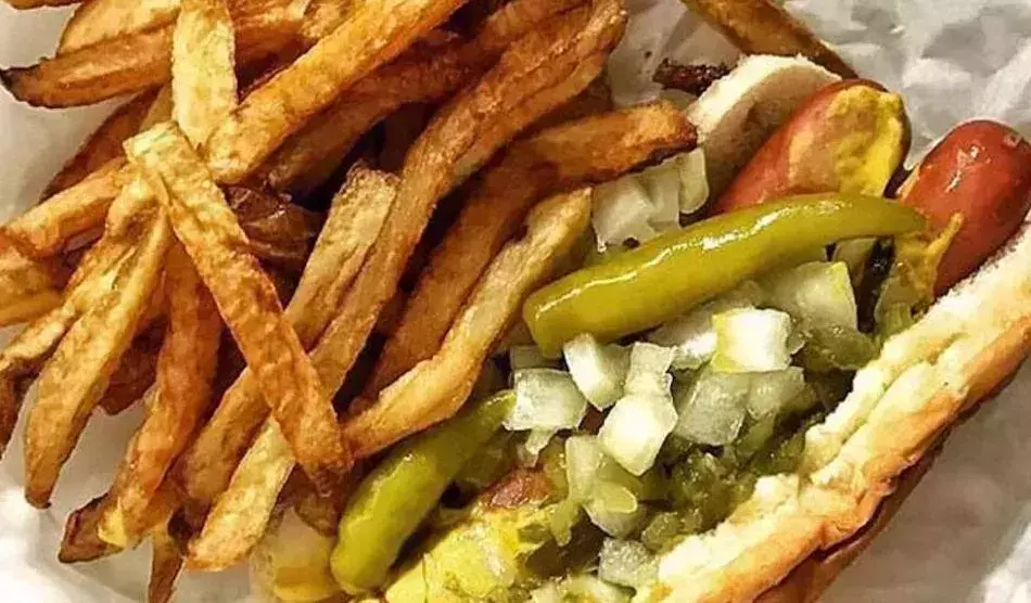 Best Hot Dogs In Chicago