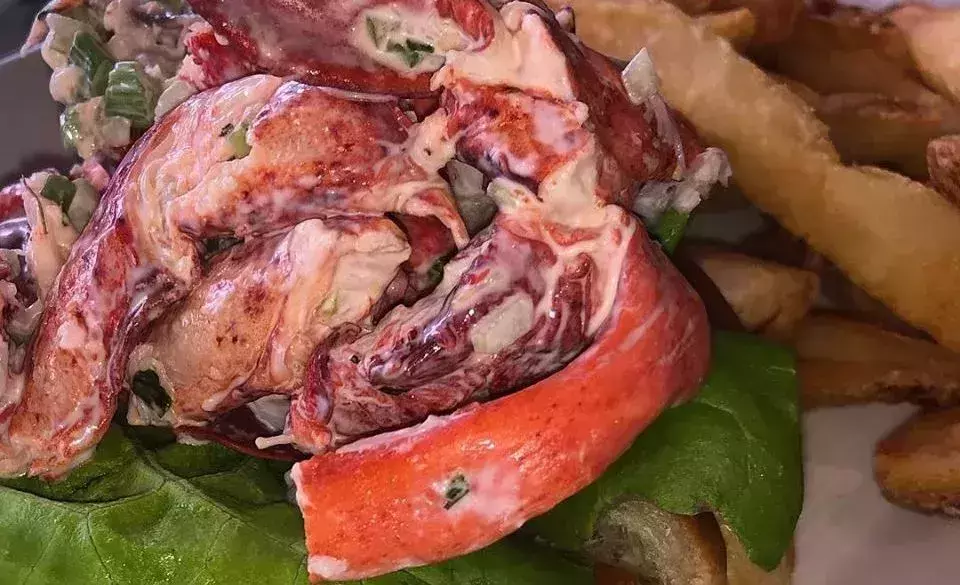 Best Lobster Rolls In Newport