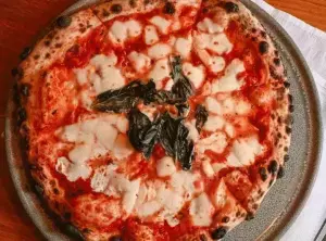 The 7 Best Places For Pizza In Tampa