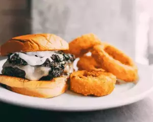 The 7 Best Burgers In Denver