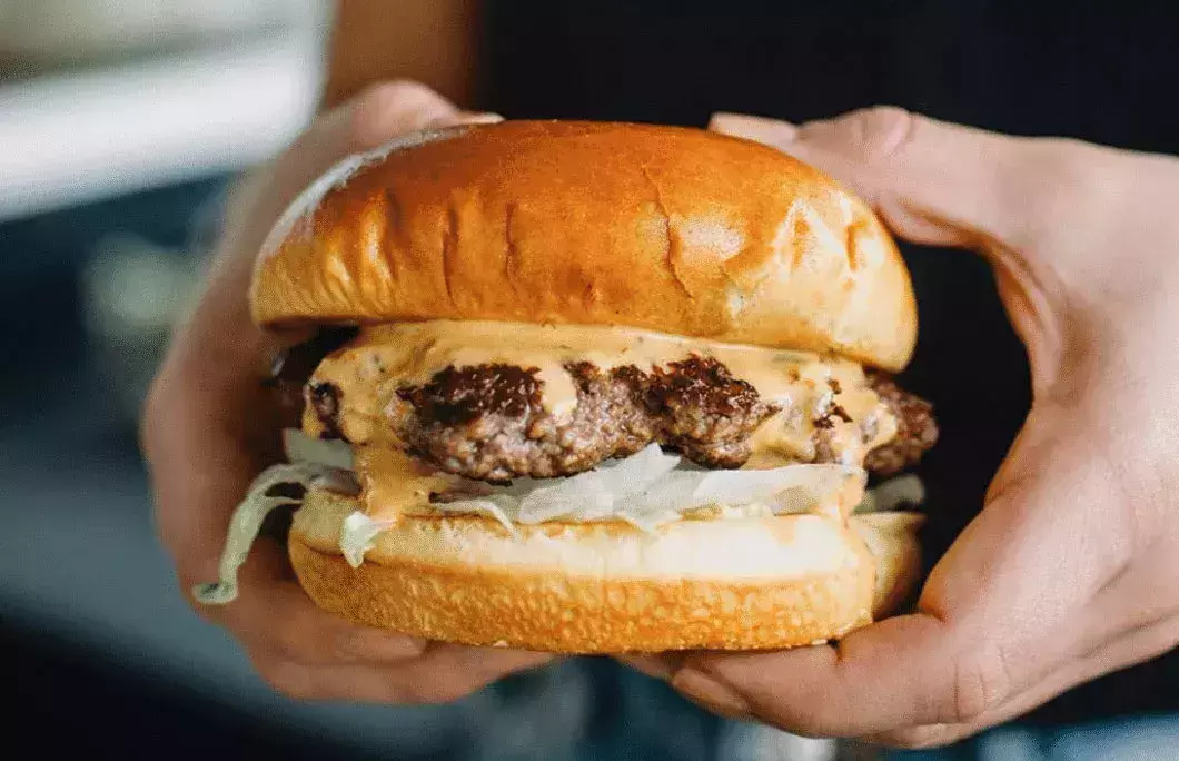 The 25 Best Burgers In Florida | Enjoy Travel