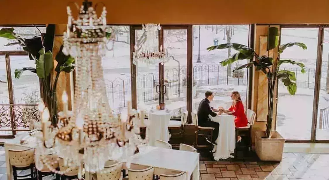 United States Romantic Restaurants