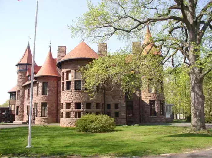 best castles in New Jersey