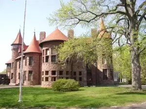 7 of the Best Castles in New Jersey