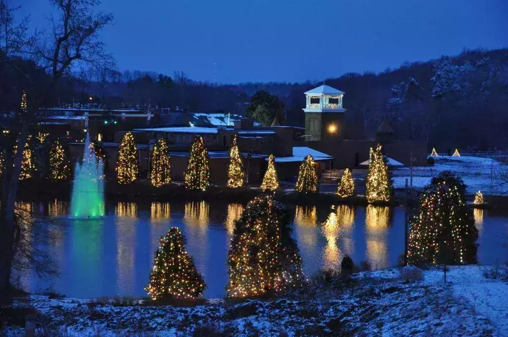 festive towns usa