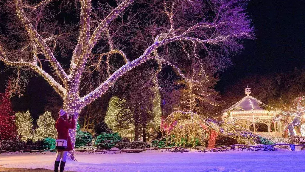 festive towns usa