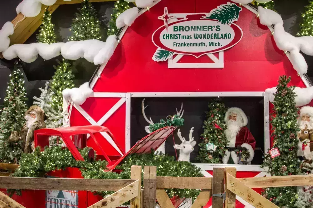 festive towns usa