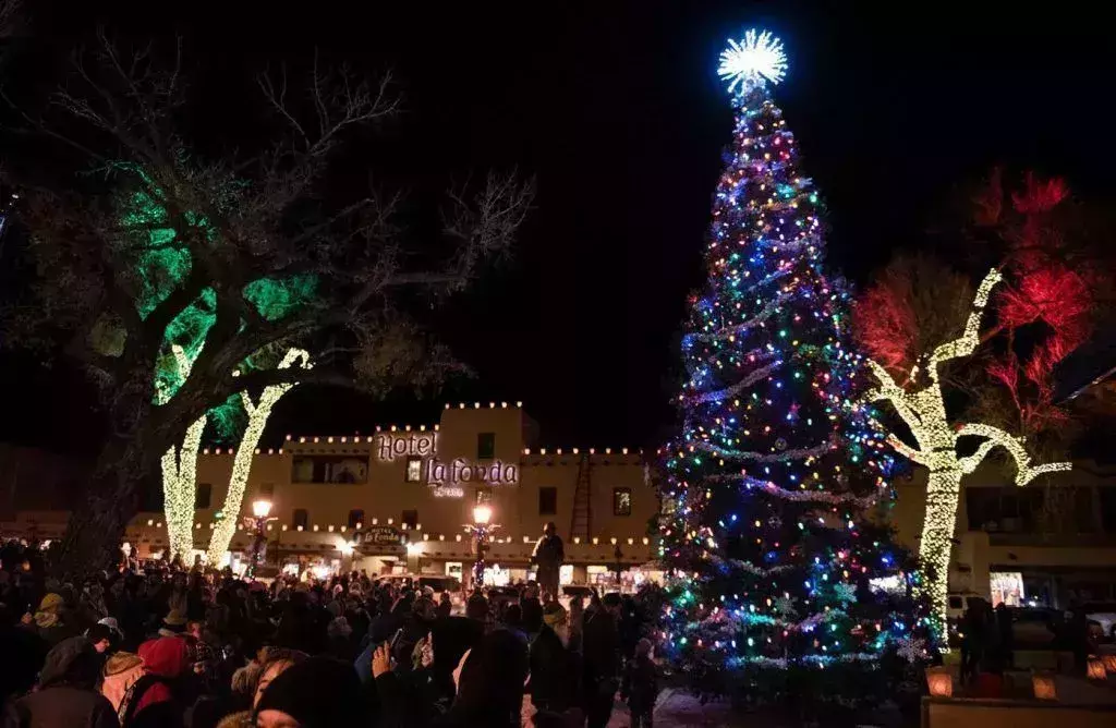 festive towns usa