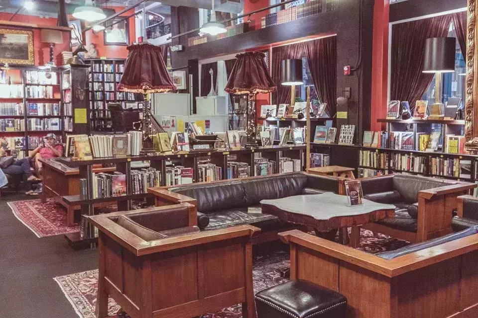 beautiful bookstores usa
