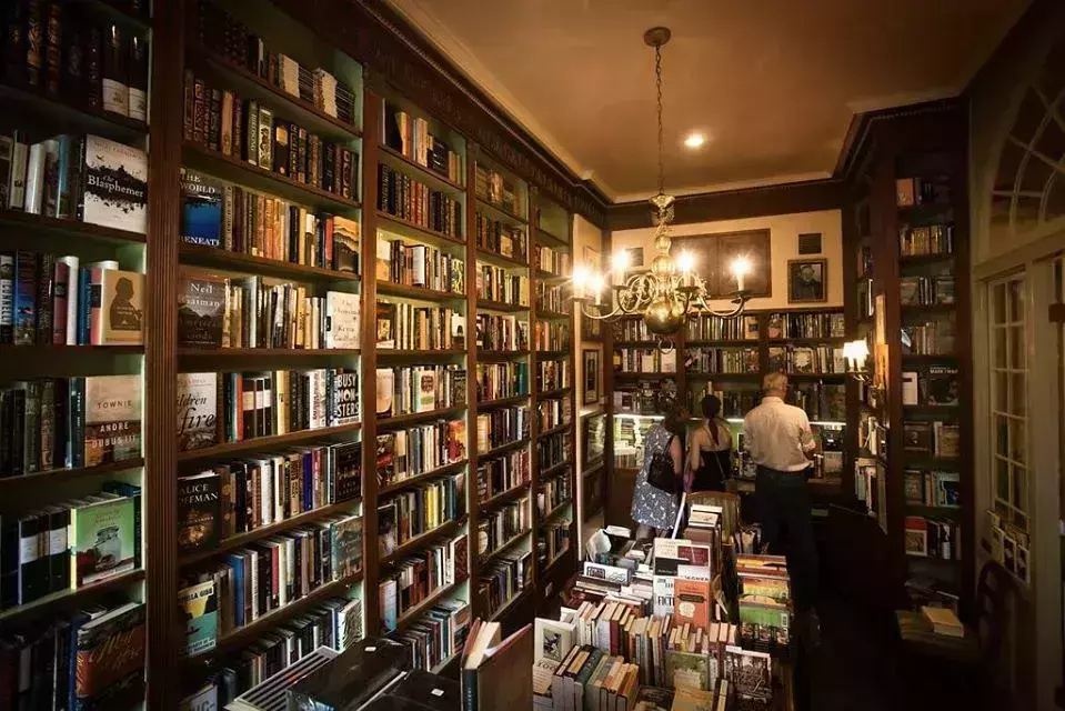 beautiful bookstores usa