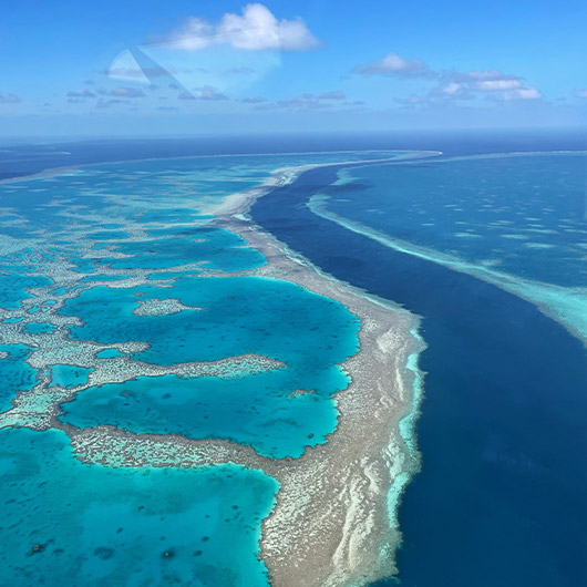 Scenic view of Great Barrier Reef