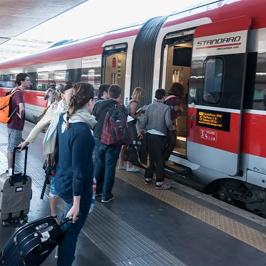 Una bella vista della stazione ferroviaria di Salerno