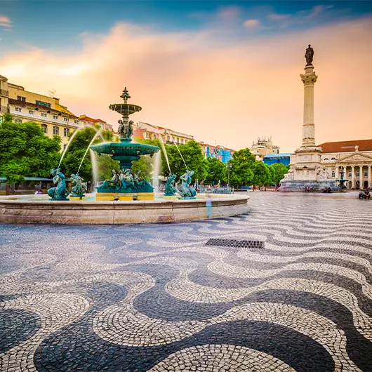 Una vista panoramica di Piazza Rossio