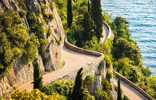 10 best road trips in italy