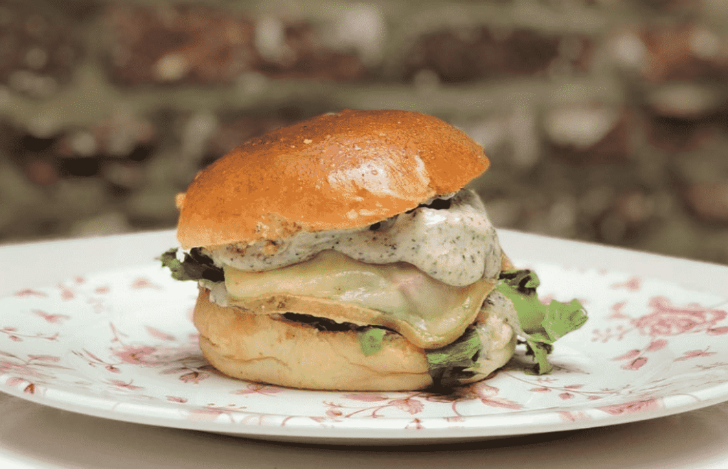 1st. Tasty Bar & Burger – Namur