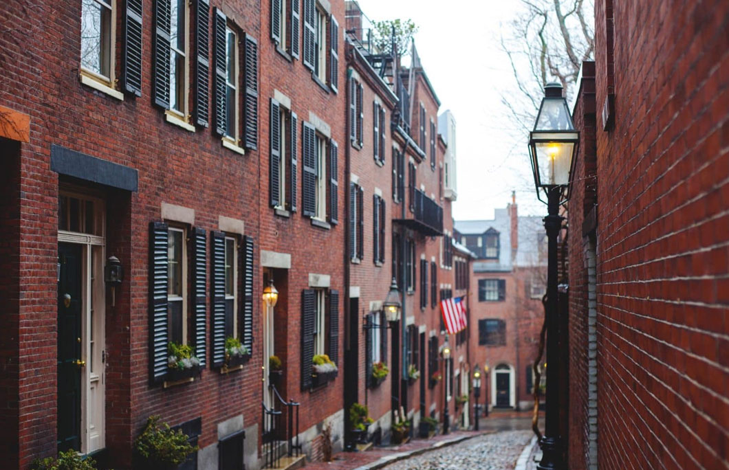 7. Acorn Street – Boston, Massachussetts