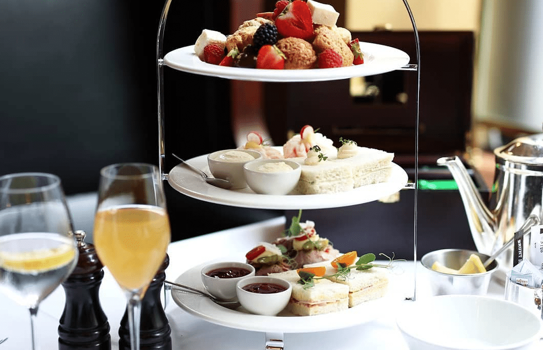10. Afternoon Tea – Hotel Continental