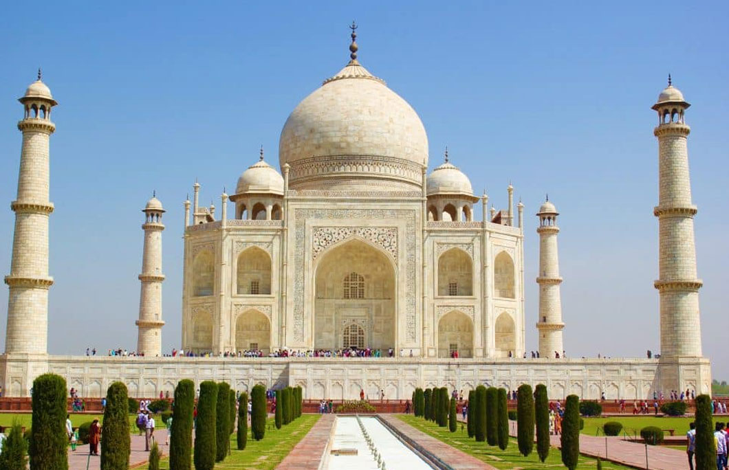  Agra, India with 6.644 million tourists per year
