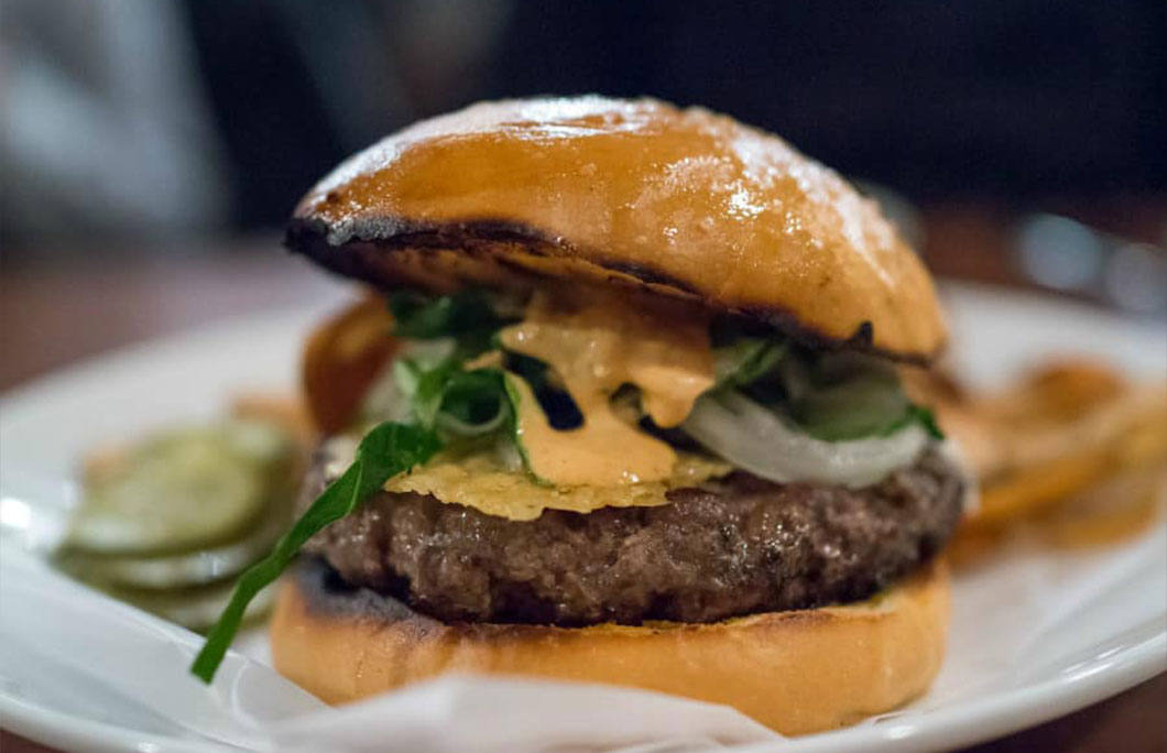 Craving the Classics: What Makes a Perfect Plain Cheeseburger? - Burger  Republic